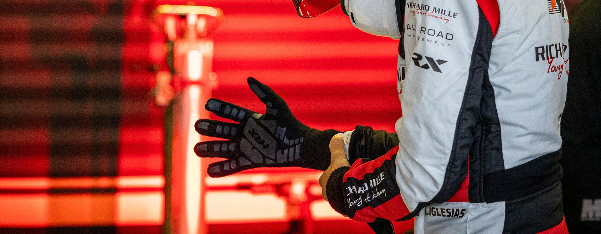MATS | Pair of HRX racing gloves